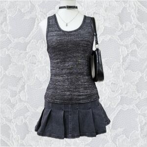 Heather grey tank top